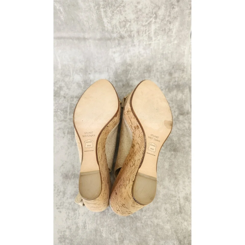 Stuart Weitzman Wedge Sandal Womens 9M Gold Linen Cork Peep Toe Bow Quiet Luxury - Picture 10 of 12